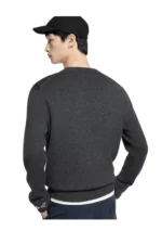 Louis Vuitton Cashmere Pullover - Image 4