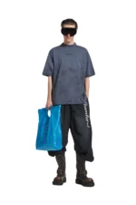 Balenciaga Men's  Back Medium Fit T-shirt in Faded Dark Blue/black – Bild 2
