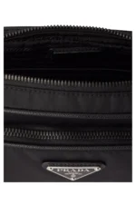 Prada Schultertasche aus Re-Nylon und Saffiano-Leder – Bild 5