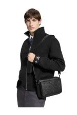 Louis Vuitton Trio Messenger