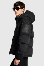 Schwarzer Louis Vuitton Placed Monogram Ecodown Blouson – Seitenansicht